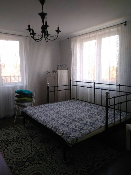 кровать раскладывается 160х200