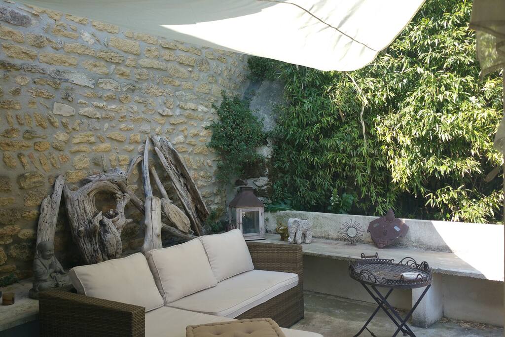 pool house