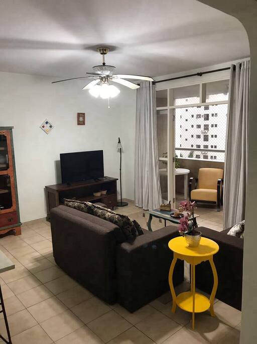 Sala de TV e sacada