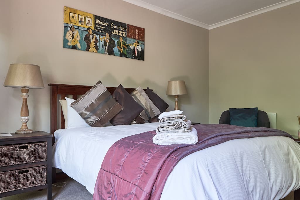 Room To Rent In Blouberg Cape Town Room To Rent In Blouberg Cape Town