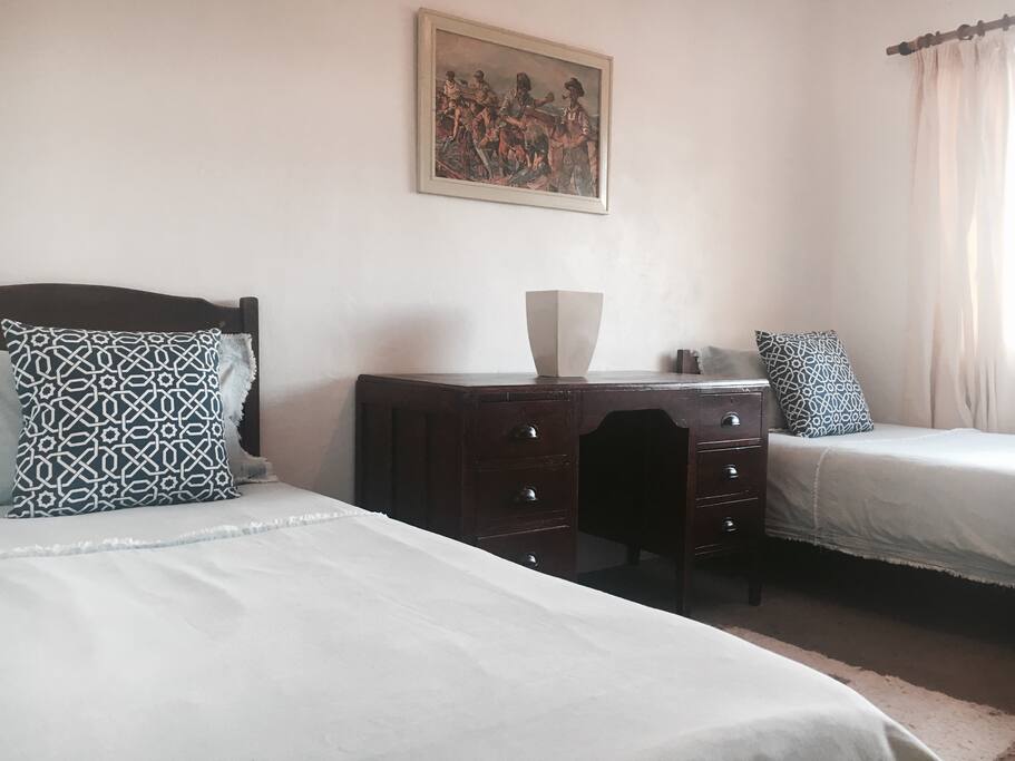 Guest Room 2