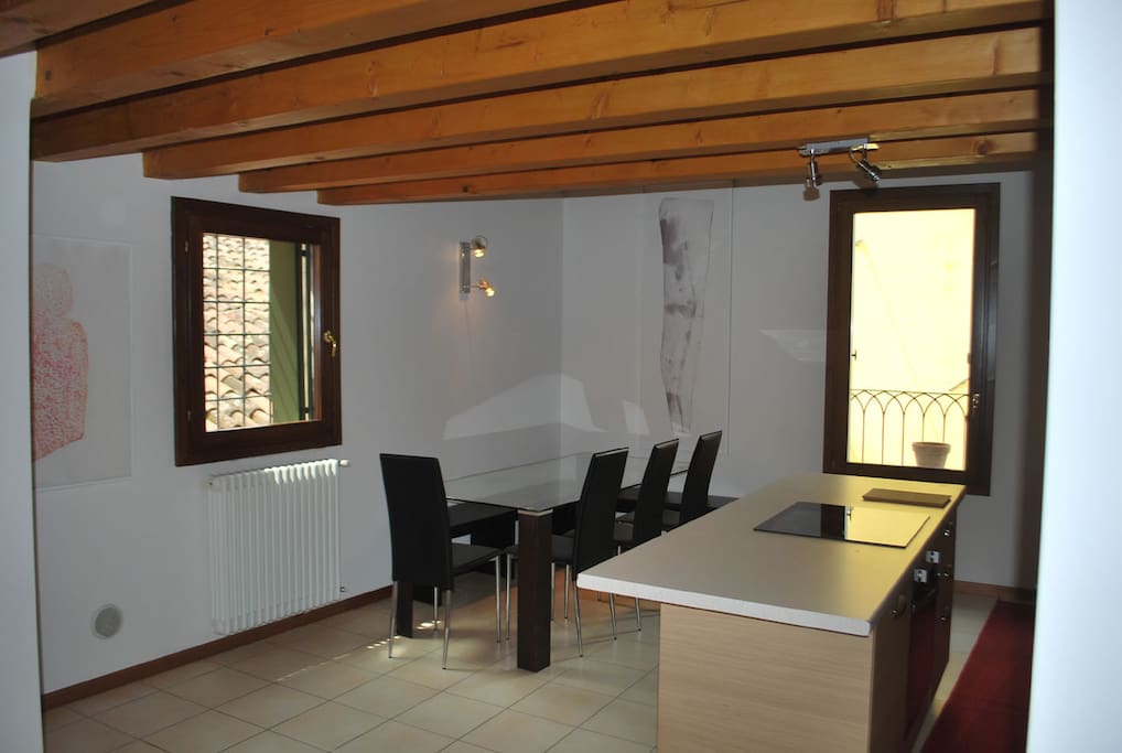house delle bele dining room and kitchen