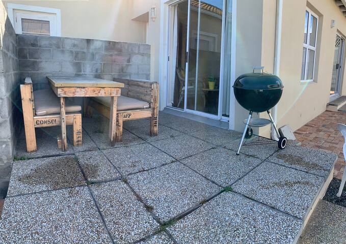 Beachside Base gallery image 2