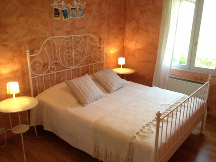 160 cm veľká manželská posteľ