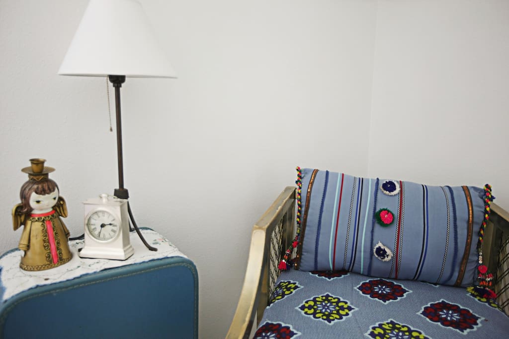 Cute little private reading space in our Hawthorne room.
