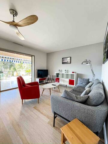 Le Petit Groom managed Airbnb listing 1