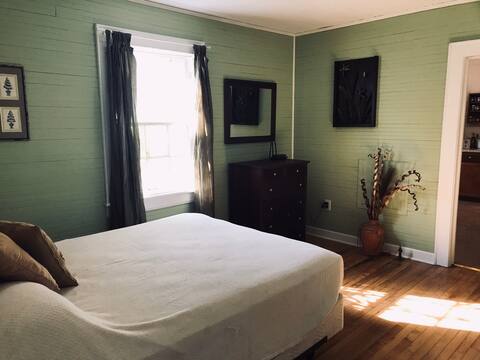 durham airbnb superhost entire
