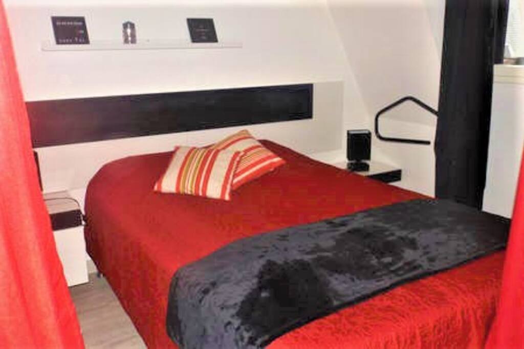 chambre lit de 140