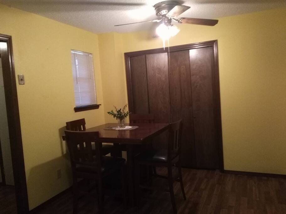 Shared kitchen + table for studying
