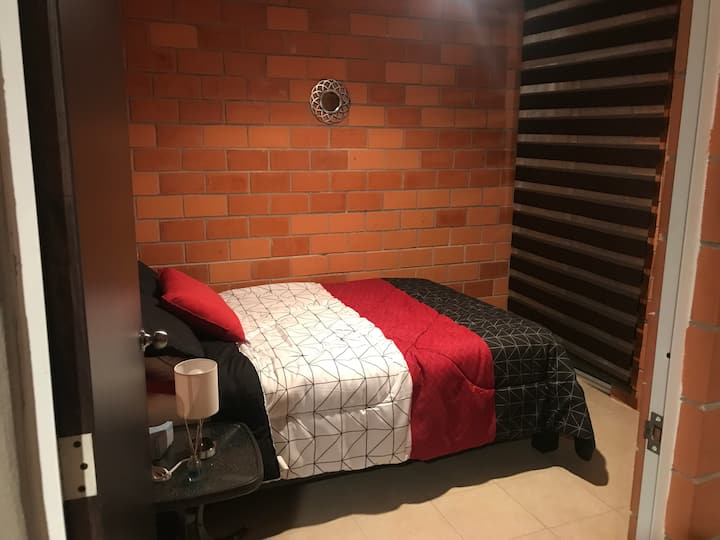 საძინებელი 2