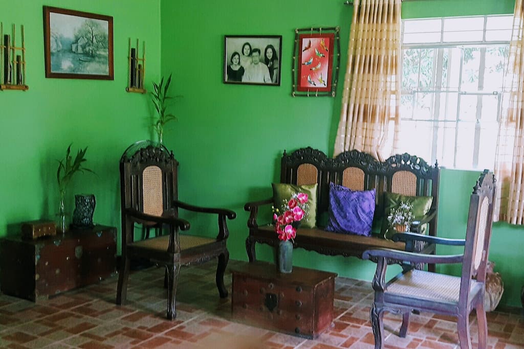 Simple living room