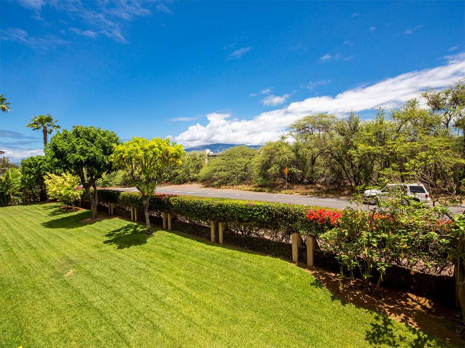 kamaole-1st-4209-lanai-02.jpg