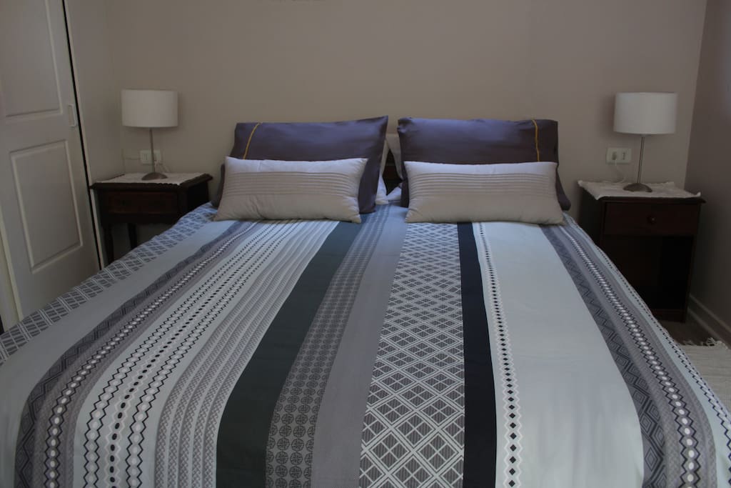 Cama de 2 plazas comoda.