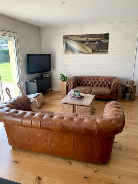 Top Airbnb: Big Nice house & Heated Pool ,10mn from the Ocean à Carcans