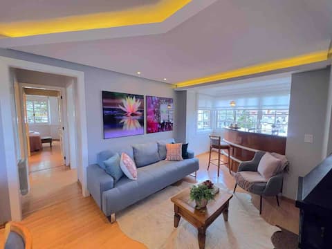 Comfortable duplex in the center 200m from Covered Street