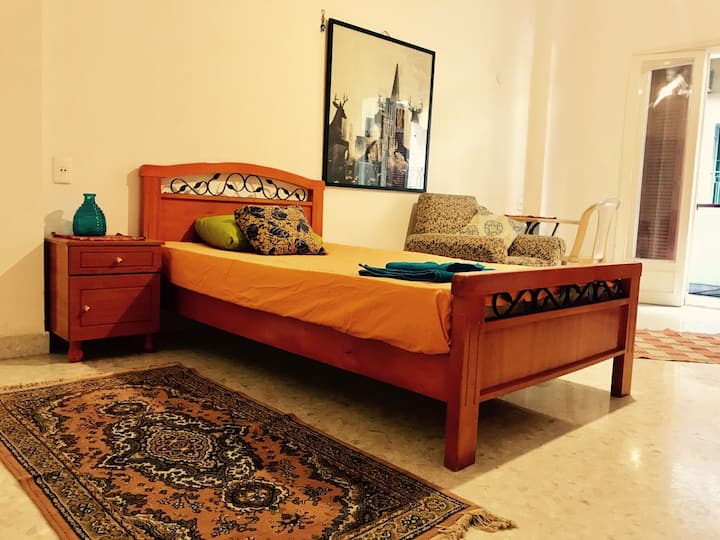 Spacious Private Room In An Apartment Near Badaro - Liban