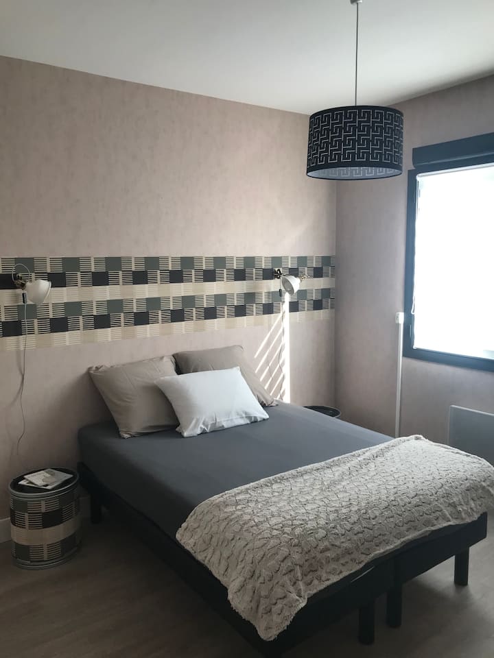 Спална соба 2 (верзија на брачен кревет (140)