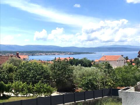 Sea view apartment in Malinska (Island of Krk)