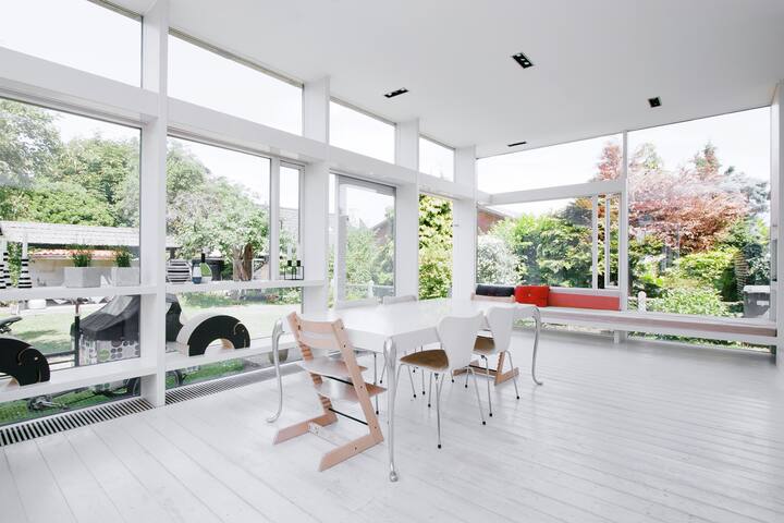 Unique Copenhagen house by the sea! gallery image 2