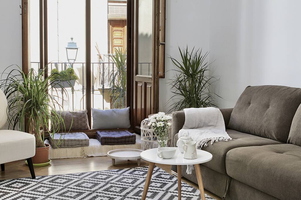 Large living room with balcony
