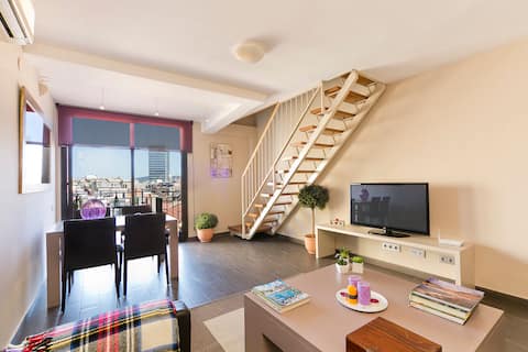 Airbnb con mejor rendimiento: Duplex Penthouse with Terrace (Renovated in 2025) en Sant Gervasi Galvany