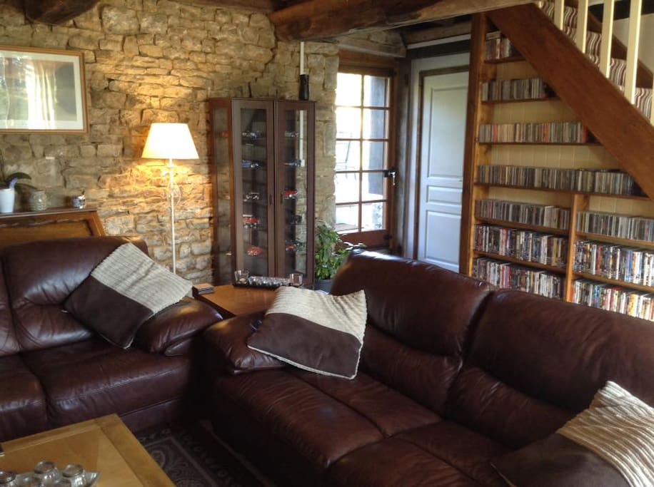 Cozy Lounge