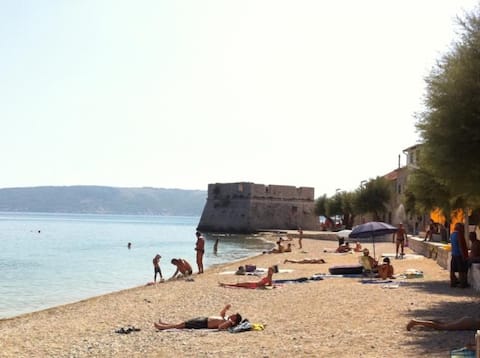 Top Airbnb: Apartment "Anđelko" Kaštela in Kaštel Štafilić