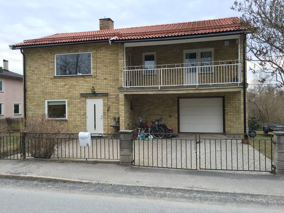 the house from the street