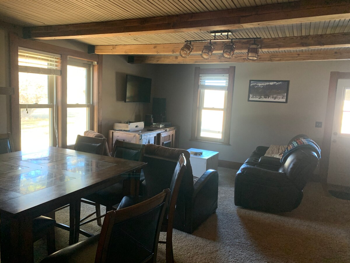 Popular Airbnb listing: Rustic Ranch Cabin in Laramie