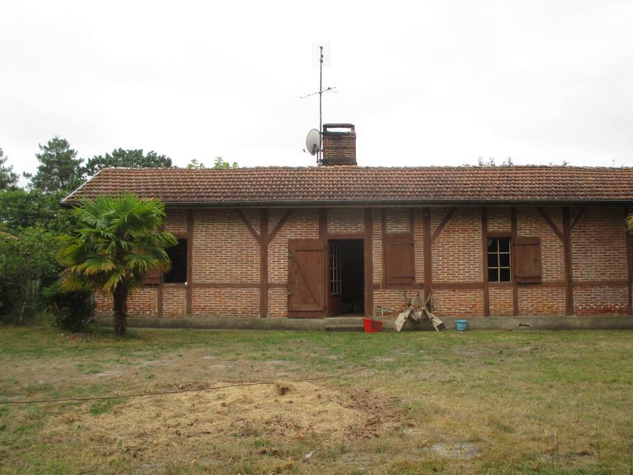La maison, entrée principale
