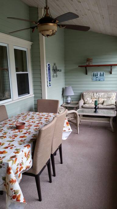Screen Porch