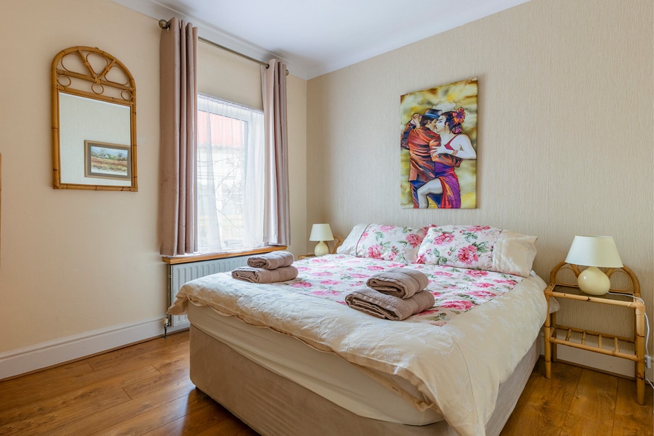 საძინებელი 3