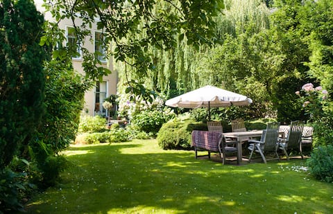 Private realm in glorious garden