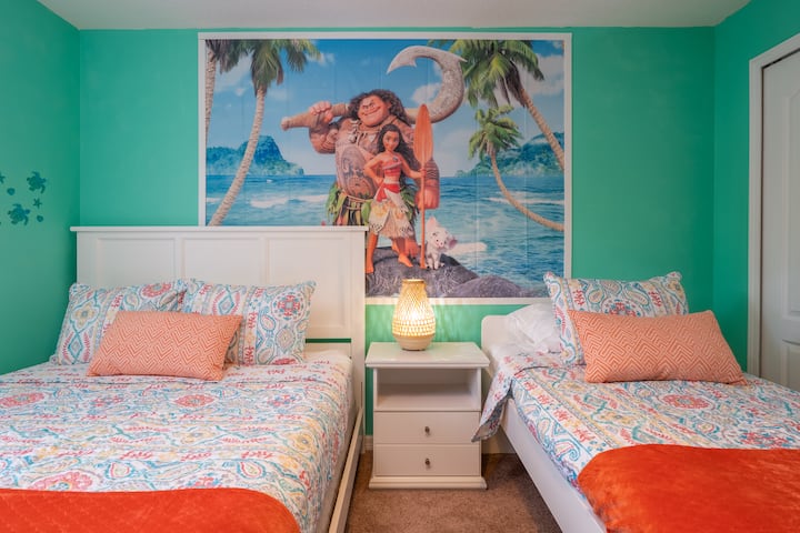 2nd Floor- Embark on a journey to the island of Motunui as you step into our captivating Moana themed bedroom. Immerse yourself in the vibrant decor. This enchanting room features a comfortable Queen bed and a twin bed.
