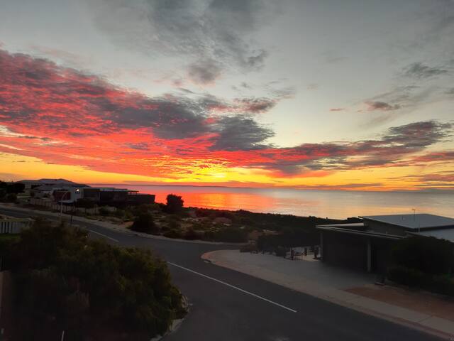 Beachside stay and ocean view gallery image 2