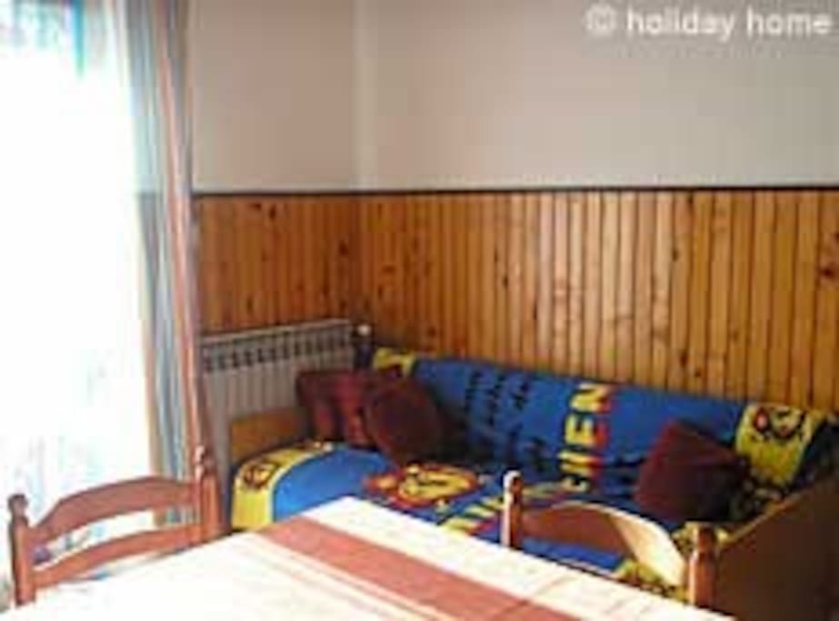 Couch im Wohnzimmer