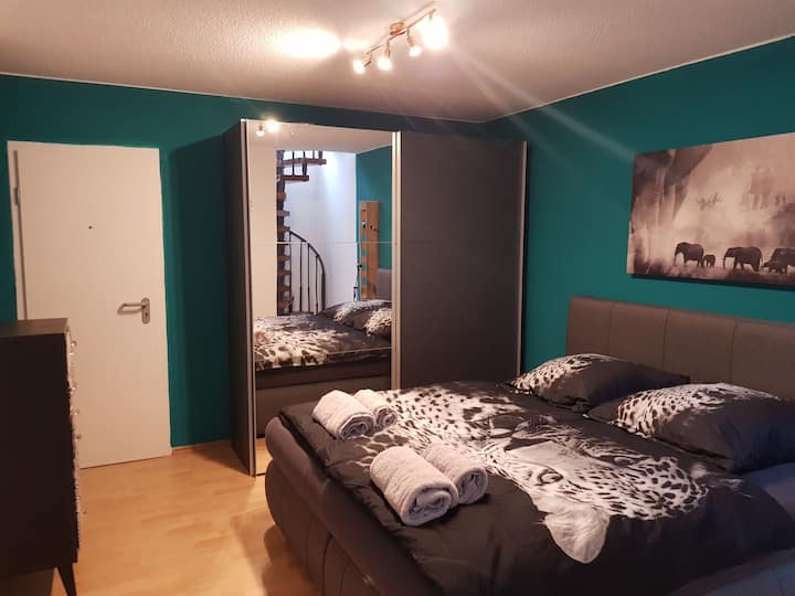 თქვენ გაქვთ დიდი კომფორტული საწოლი 