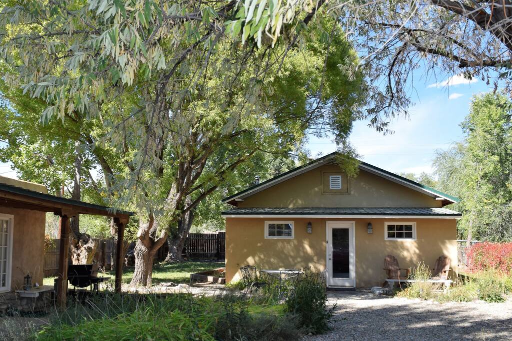 Peaceful northern New Mexico Adobe House