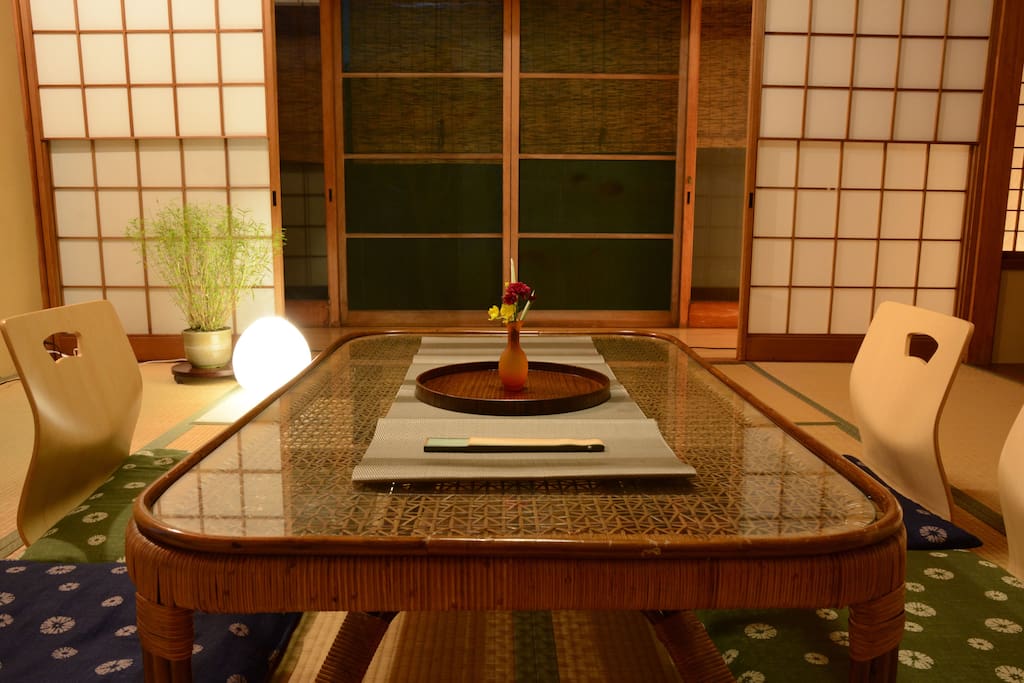 Traditional Japanese Tatami Room (Living Room)/1階和室