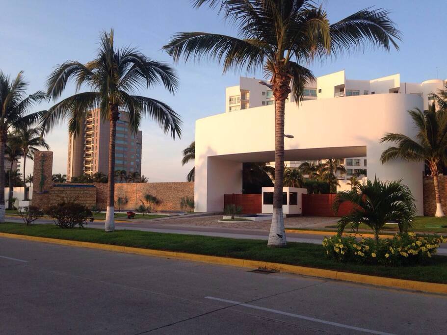 Entrada condominio