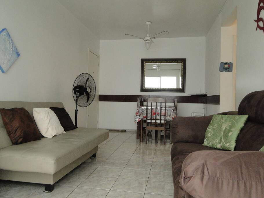 vista da sala (ângulo 1)