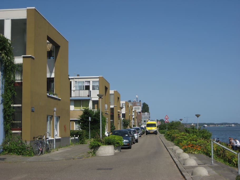 Buildings designed by archtect Rem Koolhaas