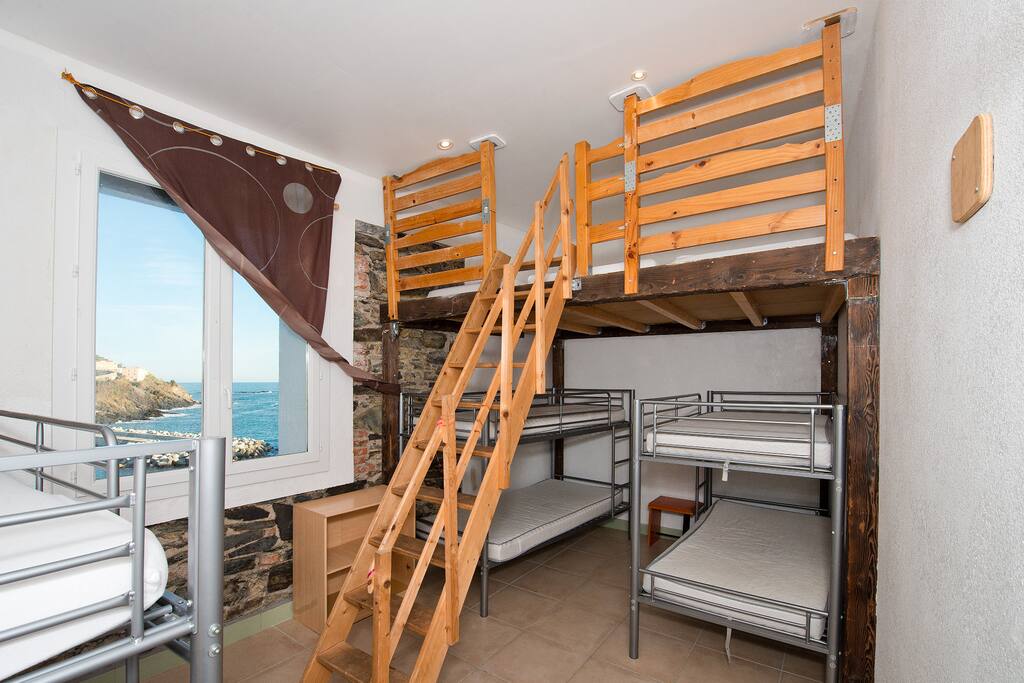 la chambre de 9 places