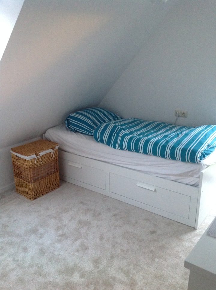 Chambre 2 - Lit extensible