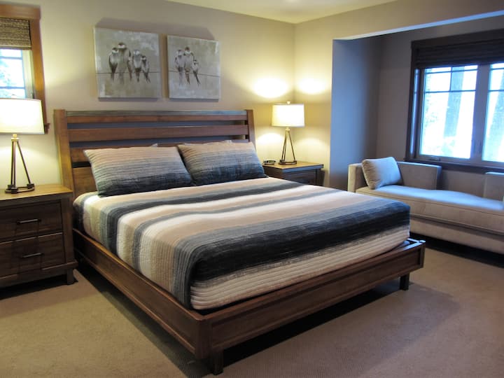 En la planta superior en suite con cama tamaño king