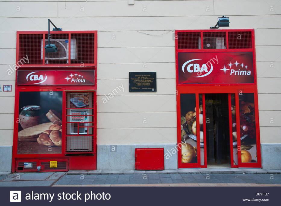 CBA convinience store near on the Building 5 mins walking distance