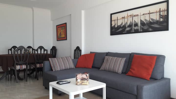 Terrace & Sea View Apartment - Quarteira