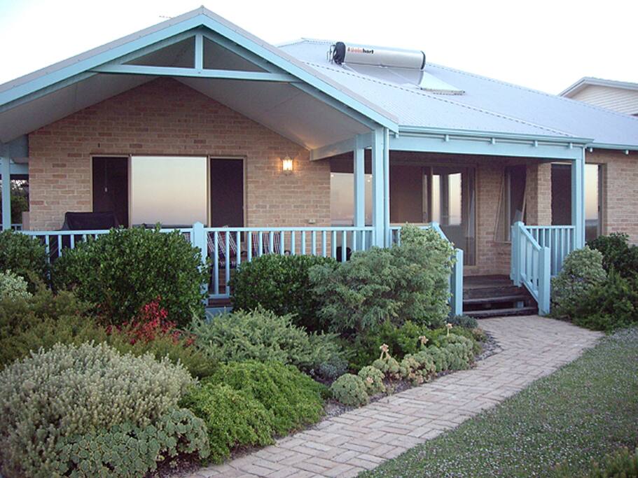 Bayside Beach House Busselton WA Houses for Rent in Geographe