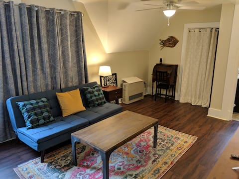 Little Fish carriage house apartment in Hillcrest