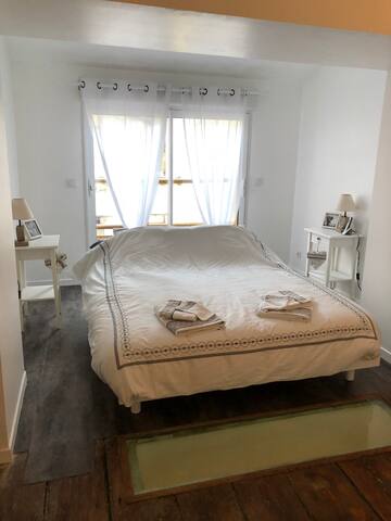 Agréable maison (8pers) 1 place dans garage privé gallery image 5